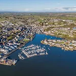 Appartement River Views,kinsale, Hosted By Exquisite Homes, Sleeps 26 *