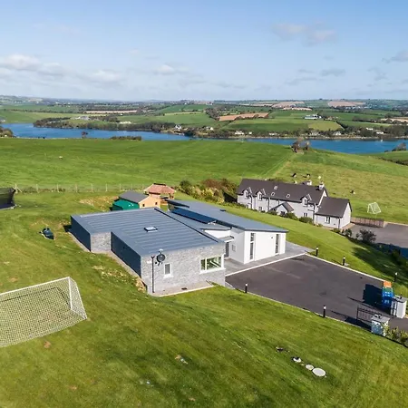 公寓 River Views,kinsale, Hosted By Exquisite Homes, Sleeps 26 *