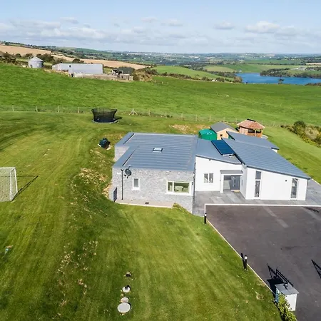 River Views,kinsale, Hosted By Exquisite Homes, Sleeps 26 דירה *
