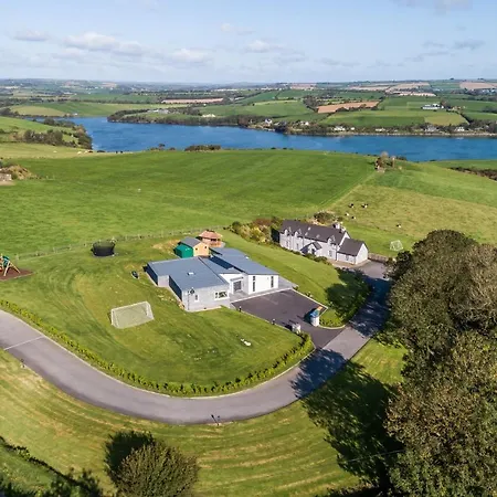 River Views,kinsale, Hosted By Exquisite Homes, Sleeps 26 公寓
