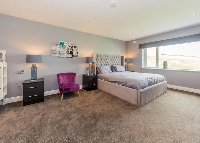 River Views,kinsale, Hosted By Exquisite Homes, Sleeps 26 Cork