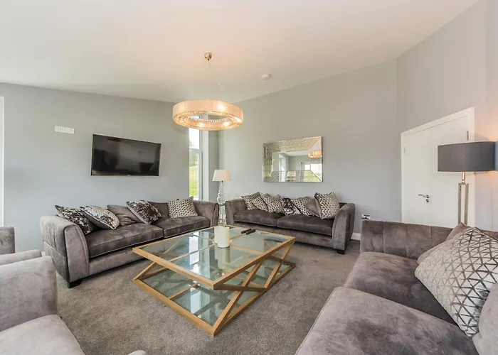 River Views,kinsale, Hosted By Exquisite Homes, Sleeps 26 *