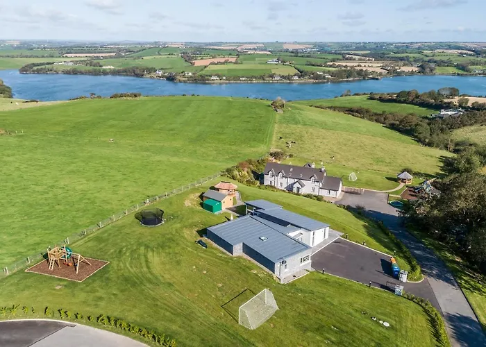 公寓 River Views,kinsale, Hosted By Exquisite Homes, Sleeps 26 *