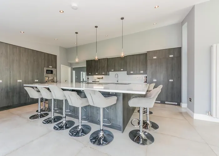 River Views,kinsale, Hosted By Exquisite Homes, Sleeps 26 アパート *