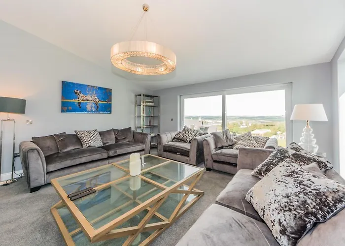 River Views,kinsale, Hosted By Exquisite Homes, Sleeps 26 コーク