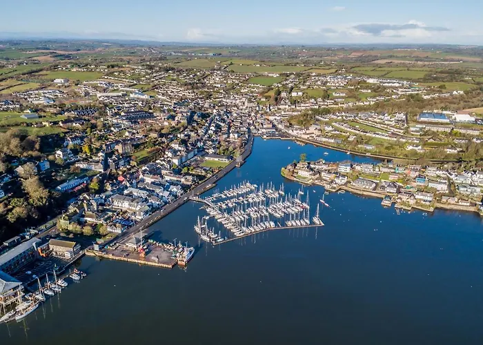 アパート River Views,kinsale, Hosted By Exquisite Homes, Sleeps 26 コーク